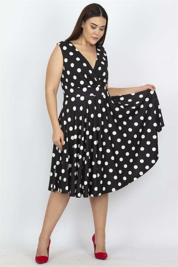 Kadın Siyah Puan Desenli Anvelop Arka Bel Lastik Detaylı Elbise 65N19620