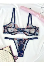 Lacivert Mavi Pembe Çiçek Desenli Kapsız Balenli Sütyen Tanga Brode İç Çamaşırı Takımı Lacivert Mavi Pembe Çiçek Desenli Kapsız Balenli Sütyen Tanga Brode İç Çamaşırı Takımı