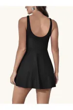 Maillot de bain une pièce short et robe en lycra avec coussinets de poitrine en lycra, noir/marine.