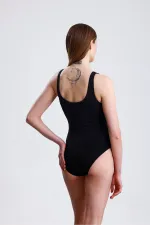 Dantelli Drapeli V Yaka Mayo