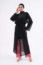 Paréo en tulle noir couvrant entièrement le maillot de bain hijab, tissu lycra