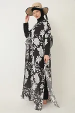 MODEST SWIMSUIT WITH PATTERNED PAREO