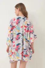 Paréo, robe de plage, kimono à motifs