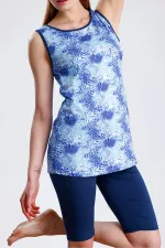 Maillot de bain une pièce sans manches, semi-couvrant et pudique, en lycra.