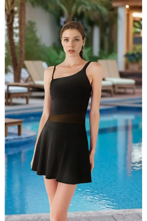 Robe-short asymétrique à bretelles en tulle avec détail en tulle