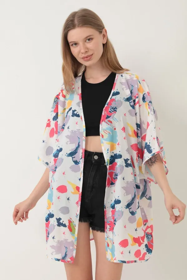 Paréo, robe de plage, kimono à motifs