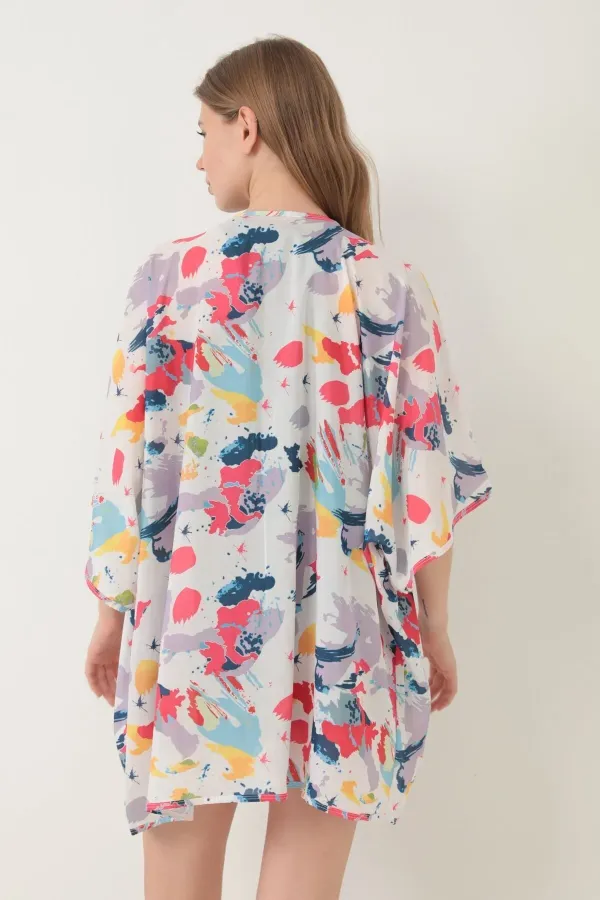 Paréo, robe de plage, kimono à motifs