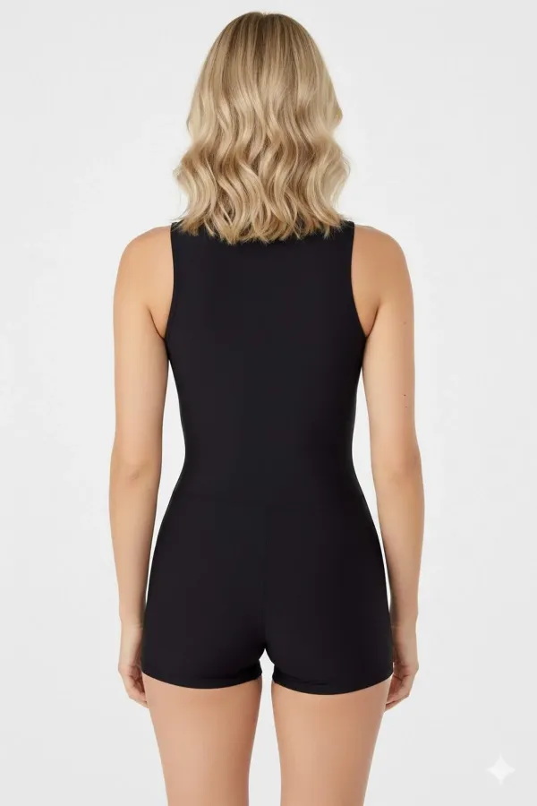 Şortlu Tulum Kadın Mayo Siyah Cup'lı