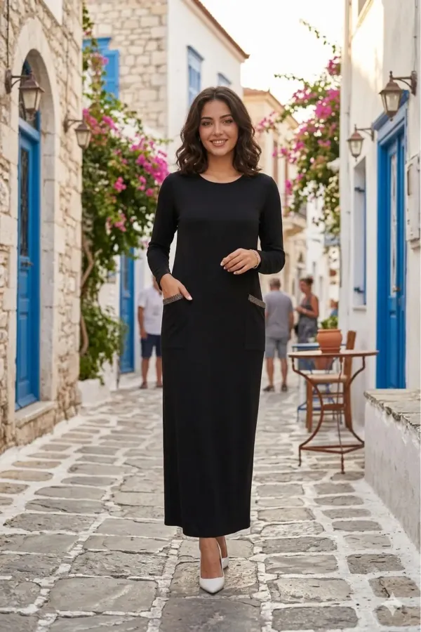 Long-sleeved, crew neck viscose dress with lycra.