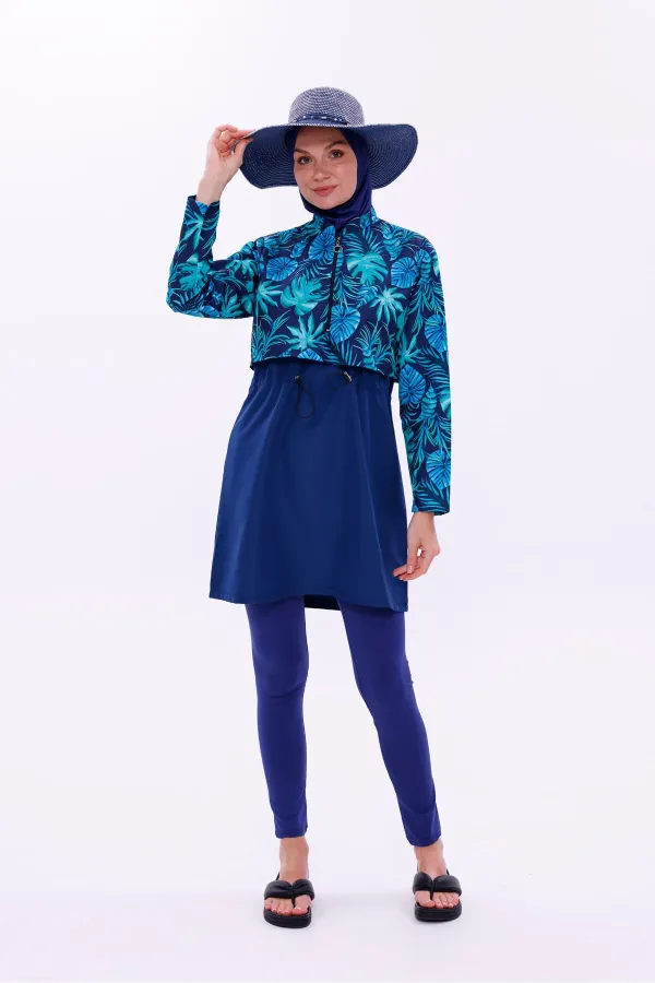 Maillot de bain une pièce imperméable de type parachute, avec leggings et double bonnet.