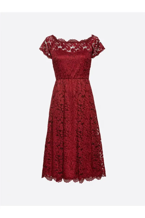 Dantelli Elbise - Kırmızı