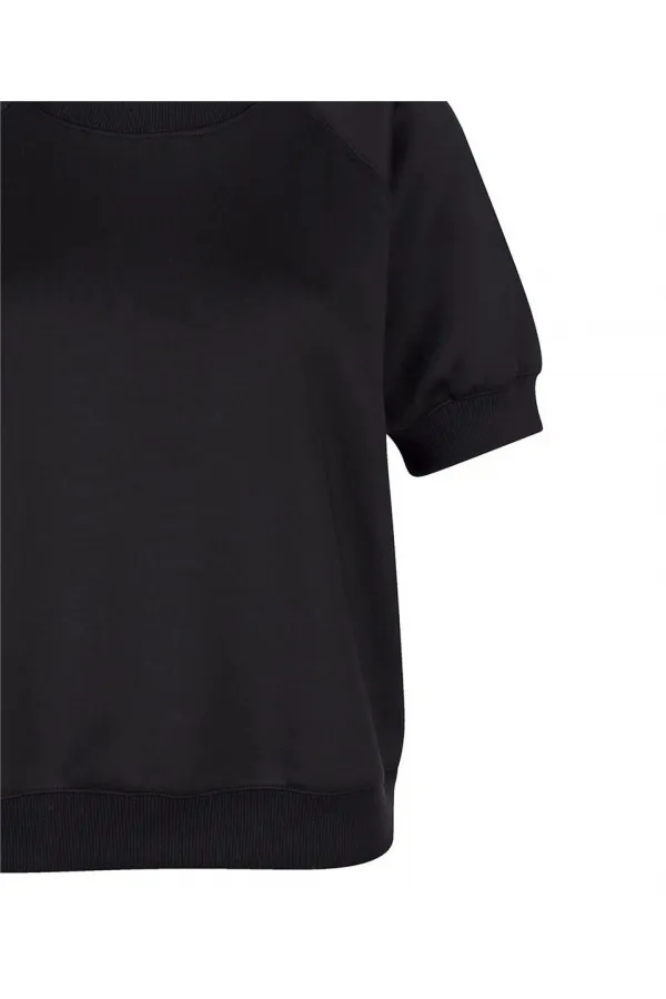 Round Neck T-Shirt - Black