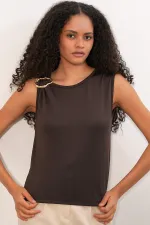 Women's Sleeveless Basic Blouse 935 - Brown Women's Sleeveless Basic Blouse 935 - Brown