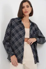 Kadın Oversize Desenli Gömlek 20372 - Lacivert