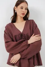 Chemisier à manches longues et laçage sur le devant pour femme 946 - Marron