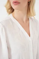 Kadın Nakışlı Uzun Kol Bluz 963 - Krem