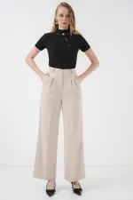 926 Yaka Detaylı Kısa Kol Bluz - Siyah