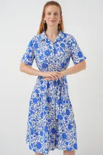 Robe à manches courtes à motifs pour femme 2560 - Saks