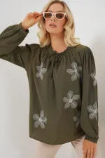 Kadın Uzun Kol Nakışlı Örme Bluz 951 - Haki