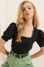 0409 Square Collar Knitted Blouse - Black 0409 Square Collar Knitted Blouse - Black