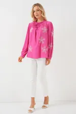 Women's Long Sleeve Embroidered Knitted Blouse 951 - Pink