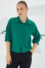 Kadın Kol Detaylı Zümrüt Yeşili Crop Gömlek 20246