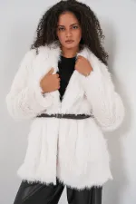 Manteau en fourrure oversize ceinturé pour femme 9156 - Blanc