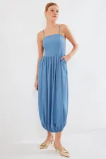 Robe salopette en maille à bretelles 2492 - Indigo