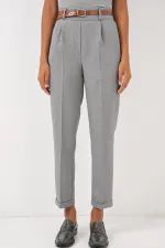 6686 Kadın Pileli Kemerli Kumaş Pantolon - Gri