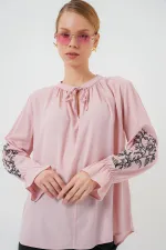Kadın Nakışlı Örme Bluz 941 - Pudra