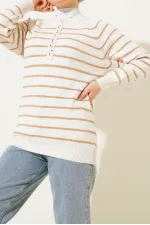 15808 Düğmeli Kazak - Bisküvi