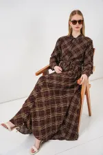 Kadın Boydan Düğmeli Uzun Tesettür Elbise 2588 - Kahverengi