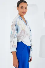 Chemise courte fluide oversize en satin pour femme 906 - Bleu