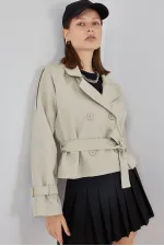 Trench-coat court ceinturé pour femme 5970 - Pierre