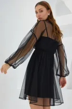 Robe courte noire en tulle pour femme, ornée de détails, référence 2485