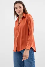 Chemise fluide en satin orange (réf. 3964)