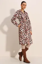 5853 Patterned Double-Breasted Trench Coat - C. Beige