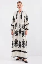 Robe hijab à motifs authentiques 2423 - Taille M, couleur crème