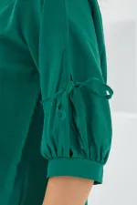 Kadın Kol Detaylı Zümrüt Yeşili Crop Gömlek 20246