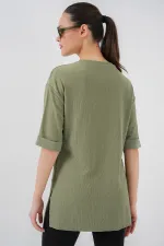 4332 Yanı Yırtmaçlı Örme Tişört - Çağla