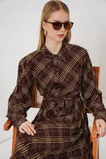 Kadın Boydan Düğmeli Uzun Tesettür Elbise 2588 - Kahverengi