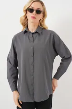 Kadın Gri Düz Oversize Uzun Basic Gömlek 3900
