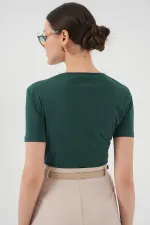 Chemisier Sandy à manches courtes et détails froncés 945 - Vert émeraude