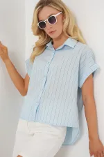 Chemise rayée à manches courtes pour femme 20327 - Bleue