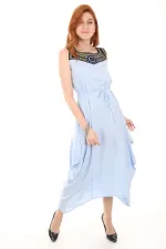 Robe brodée sur le devant 1512 - Bleu