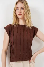 Women's Textured Sleeveless Knitted Stretch Blouse 991 - Brown