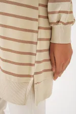 Tunique hijab rayée à col rond pour femme 55452 - Biscuit