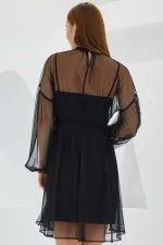 Robe courte noire en tulle pour femme, ornée de détails, référence 2485