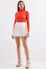 Pull à col roulé en maille orange 10311