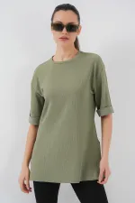 4332 Yanı Yırtmaçlı Örme Tişört - Çağla